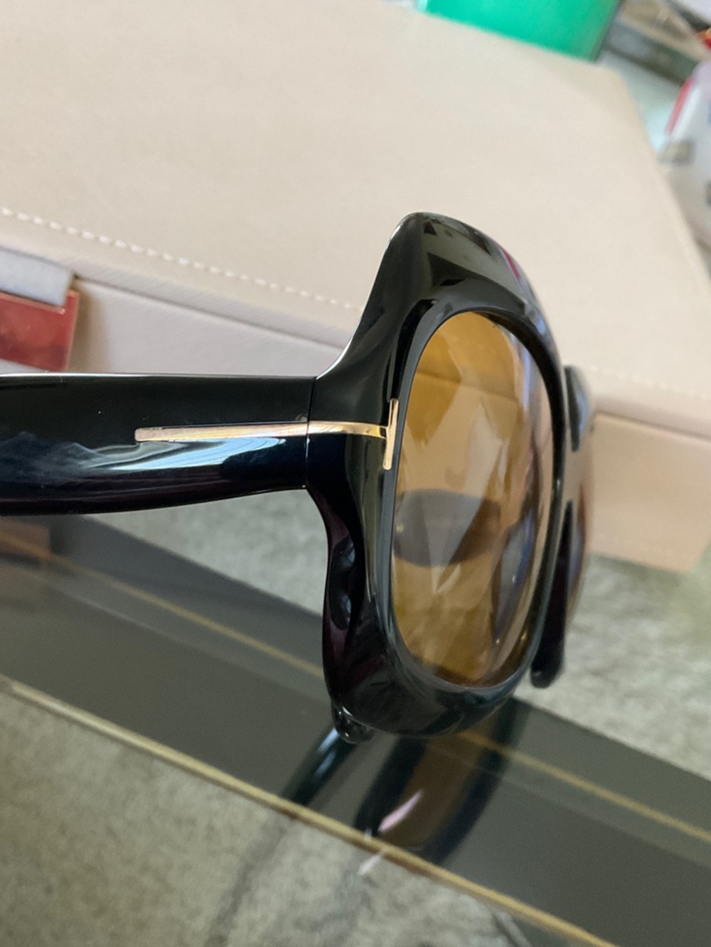 Tom Ford Black Sunglasses with Brown Lenses - Picture 4 of 8